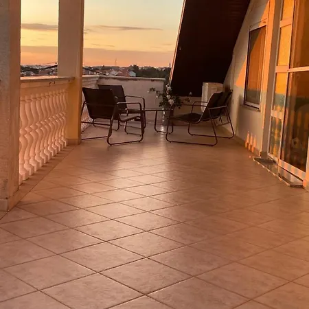 M&M Appartement Zadar Buitenkant foto